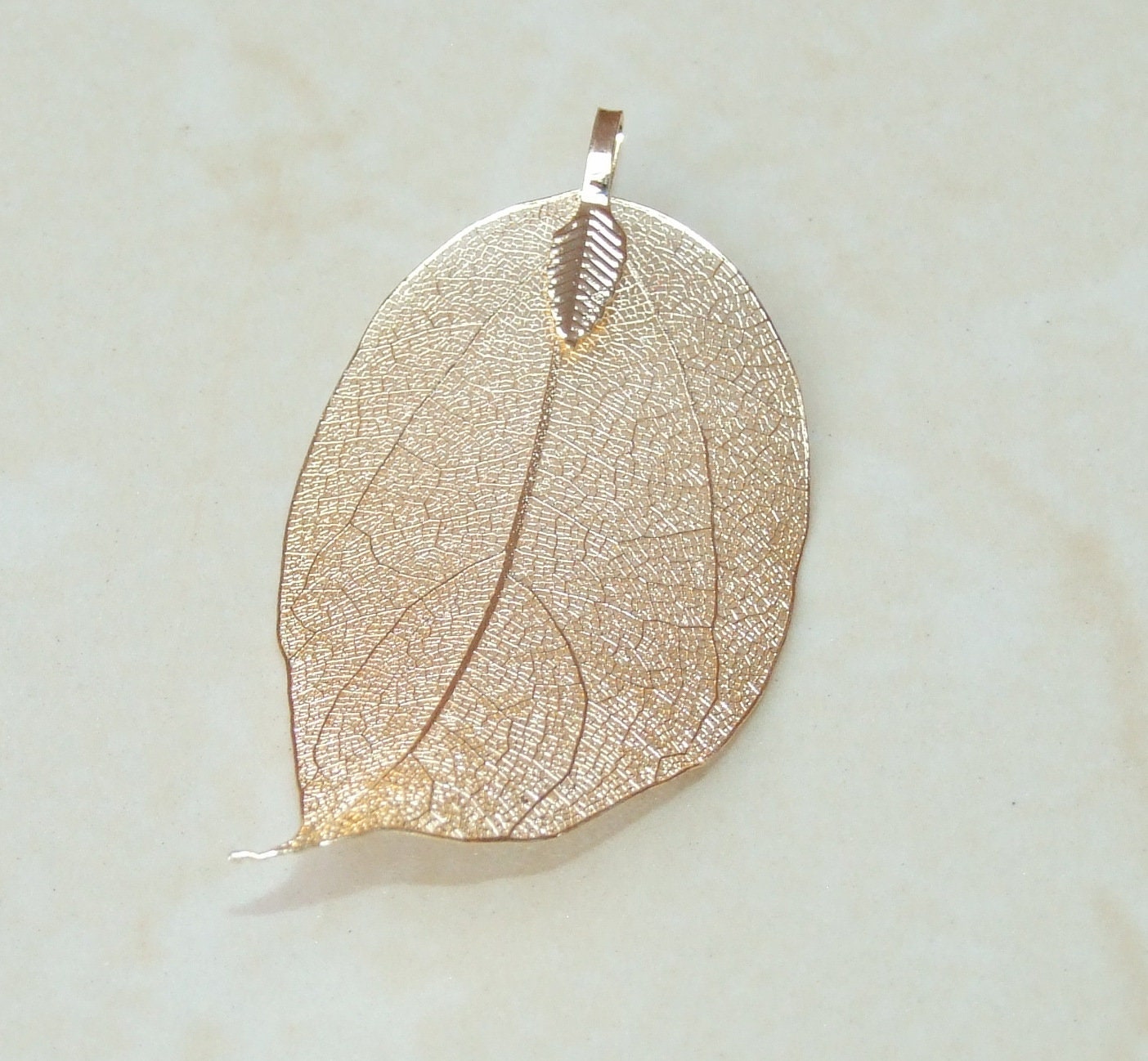 Liquid Metal Leaf Pendant, Autumn Leaf, Leaf Charms, Leaf Jewelry, Leaf Necklace, Autumn Jewelry, Boho Jewelry, 25mm x 50mm - EDGBeadsandGems