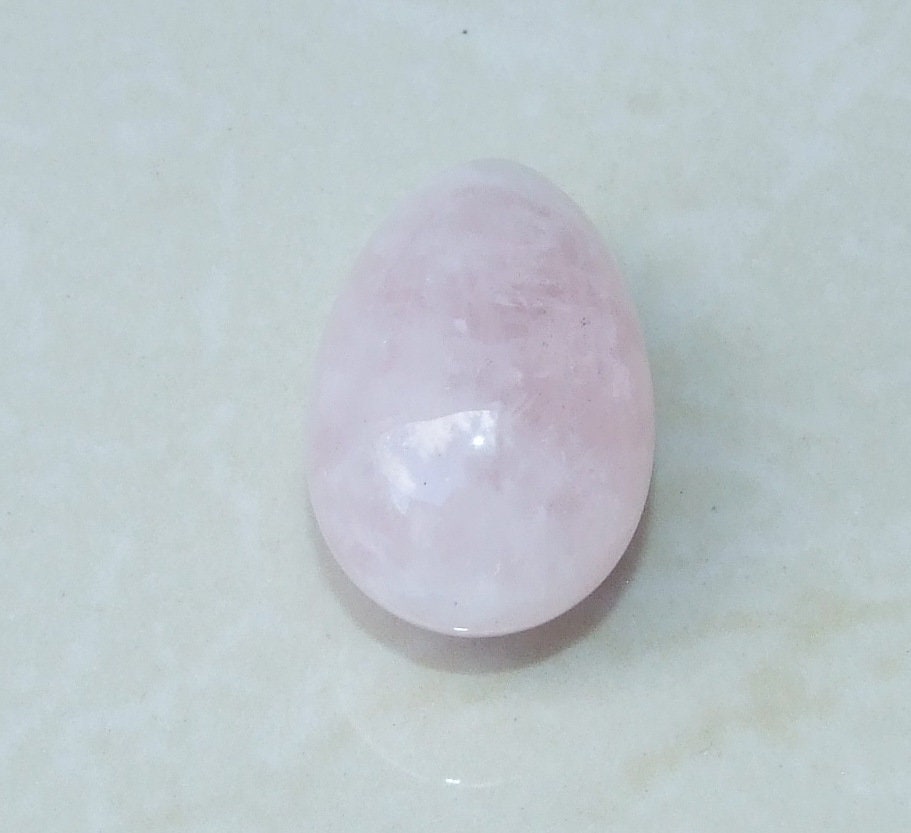 Rose Quartz Easter Egg Pendant, Natural Rose Quartz Pendants, Carved Pendant, Gemstone Pendant, Jewelry Pendant, Fertility Egg, 25mm x 40mm - EDGBeadsandGems