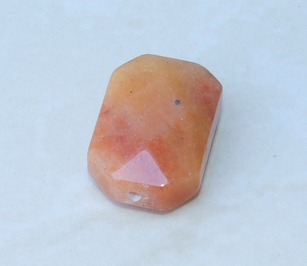 Yellow Aventurine Faceted Bead, Natural Stone, Faceted Gemstone Bead, Gemstone Pendant, Centered Drilled, Single Stone, 20mm x 30mm - 9054 - EDGBeadsandGems