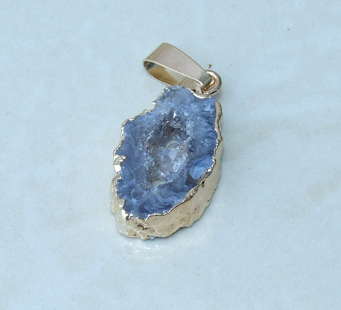 Druzy Pendant, Agate Slice, Geode Pendant, Gemstone Pendant, Druzy Necklace, Druzy Quartz, Large Geode, Druzy Charm, Geode Jewelry, 30/40mm - EDGBeadsandGems