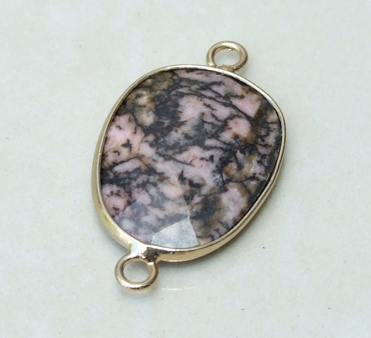 Rhodonite Faceted Connector, Faceted Gemstone Connector, Stone Pendant, Rhodonite Pendant, Gemstone Pendant, Gold Bezel, 18mm x 24mm 01D - EDGBeadsandGems