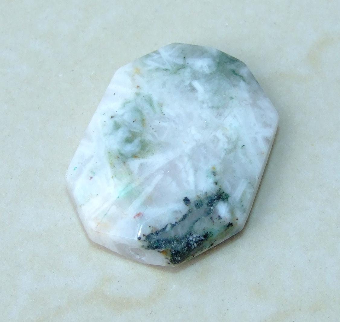 Red Jasper Faceted Twisted Bead, Natural Jasper Stone, Gemstone Bead, Gemstone Pendant, Centered Drilled, Single Stone, 30mm x 40mm - 9022 - EDGBeadsandGems