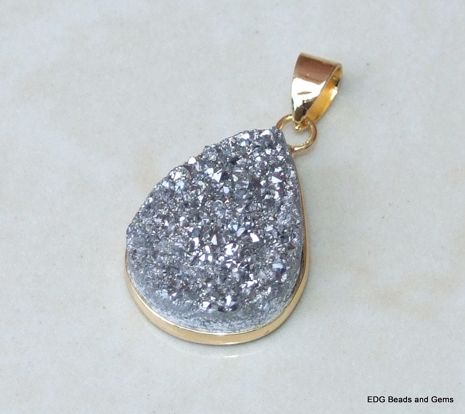 Small Silver Druzy Pendant, Geode Pendant, Gemstone Pendant, Druzy Bracelet, Druzy Quartz, Small Geode, Gold Plated, 17mm x 22mm - EDGBeadsandGems