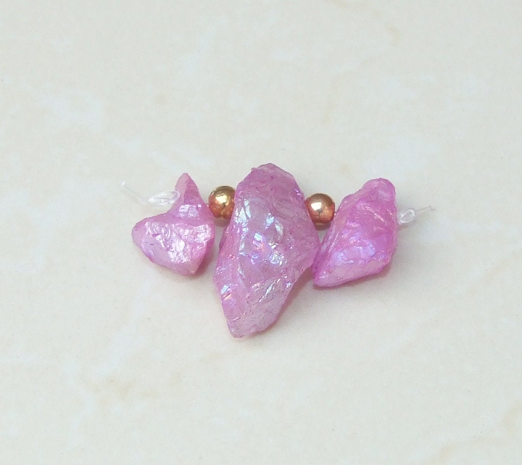 Pink AB Titanium Quartz Points, Titanium Druzy, Raw Rough Quartz Beads, Iridescent Pink Titanium Quartz - 3 Stones - 26mm - 40mm - 2706 - EDGBeadsandGems
