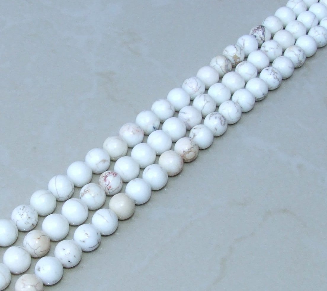 Natural White Magnesite - 8mm - Round Beads - Gemstone Beads - Jewelry Beads - White -15 inch Strand