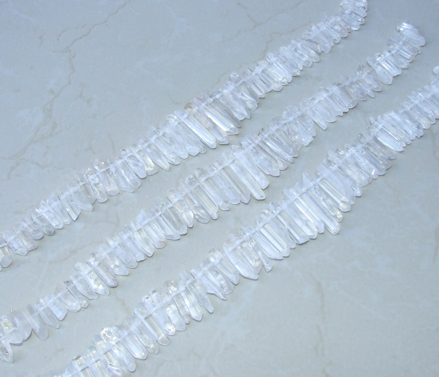 Thick Polished Clear Quartz Strand, Full Strand, Quartz Crystals Points, Natural Quartz Points, Gemstone Beads, Graduated, 25mm - 45+mm - EDGBeadsandGems