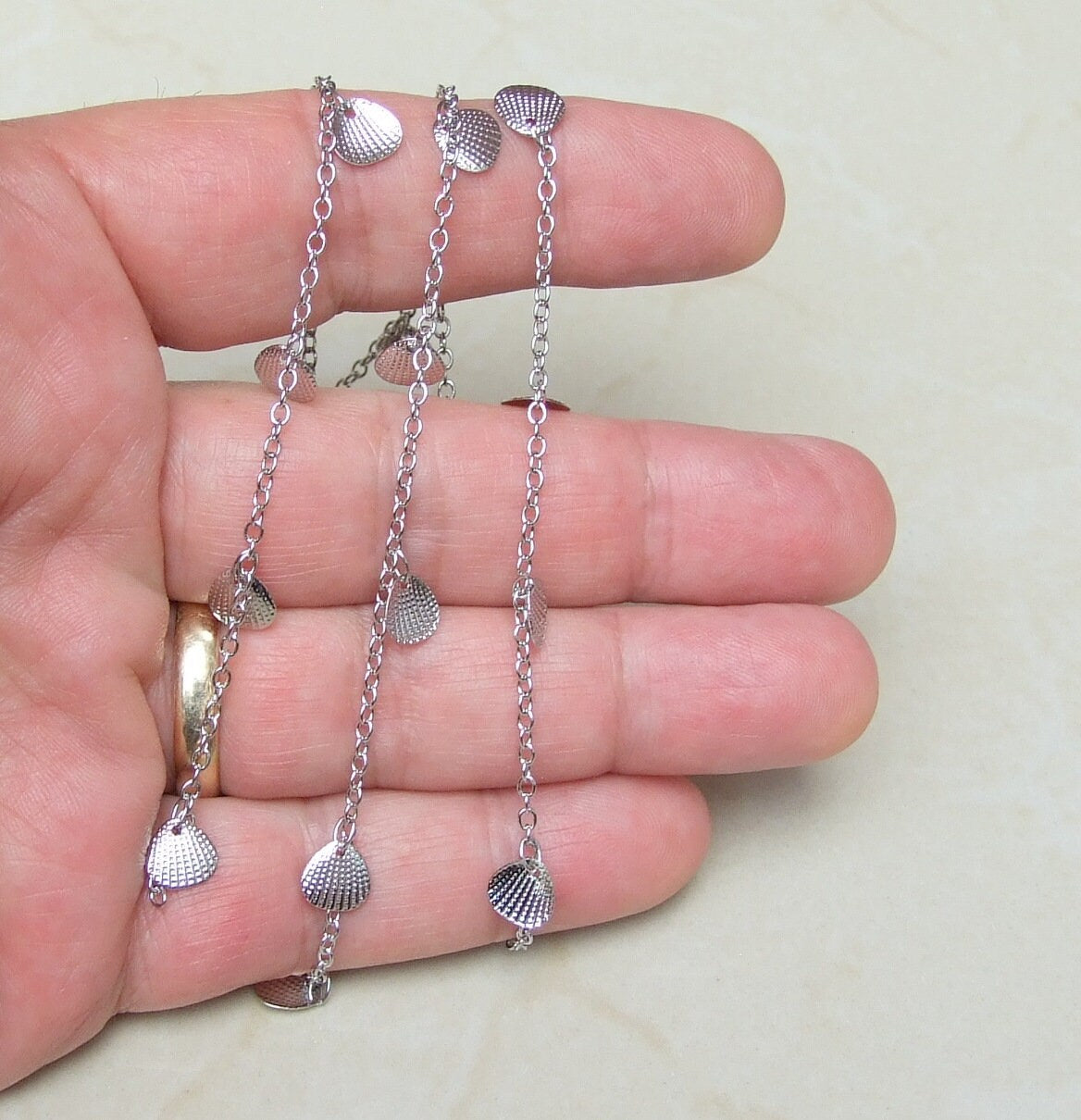 Silver Plated Shell Shaped Chain, Necklace Chain, Bulk Chain, Jewelry Making, Body Chain, Belly Chain, By the Foot, Shell Chain, 2.5mm x 2mm - EDGBeadsandGems