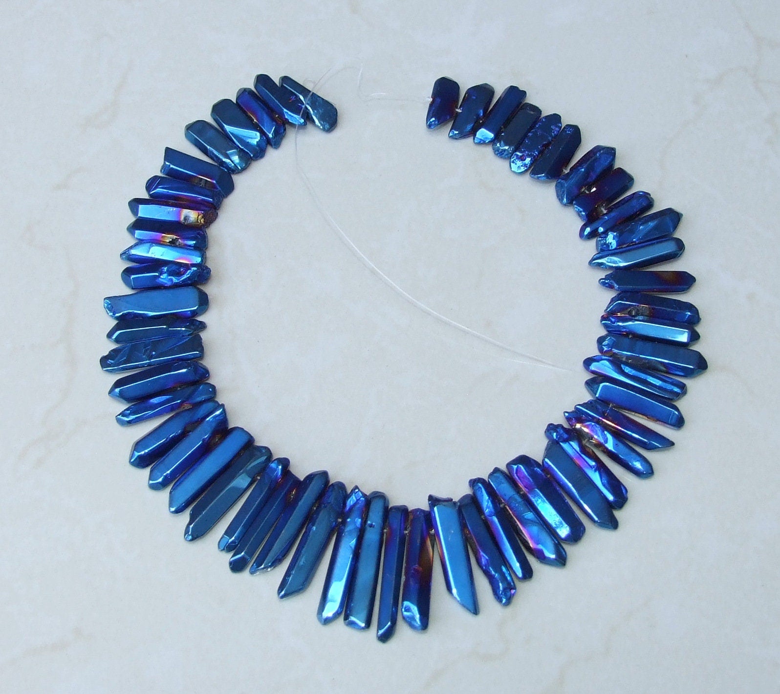 Polished Indigo Blue Titanium Quartz Cluster Point, Quartz Points Strand, Graduated Quartz, Quartz Crystals Points, Strand of Bead, 10-40mm - EDGBeadsandGems