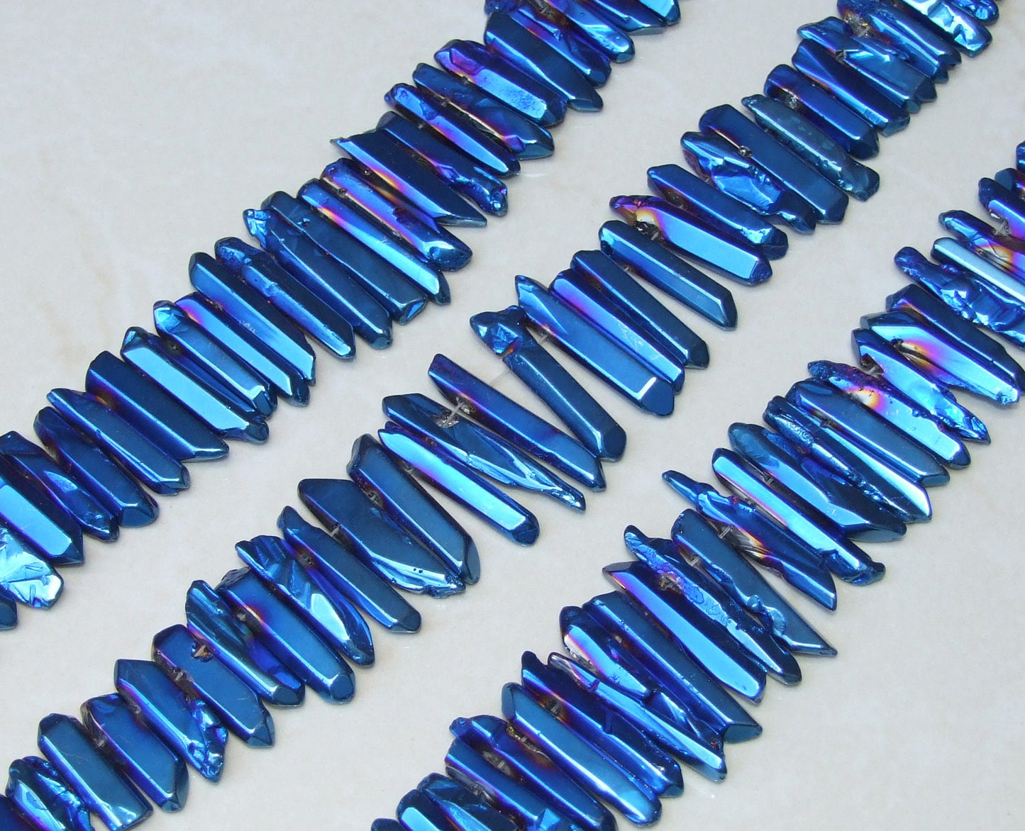 Polished Indigo Blue Titanium Quartz Cluster Point, Quartz Points Strand, Graduated Quartz, Quartz Crystals Points, Strand of Bead, 10-40mm - EDGBeadsandGems