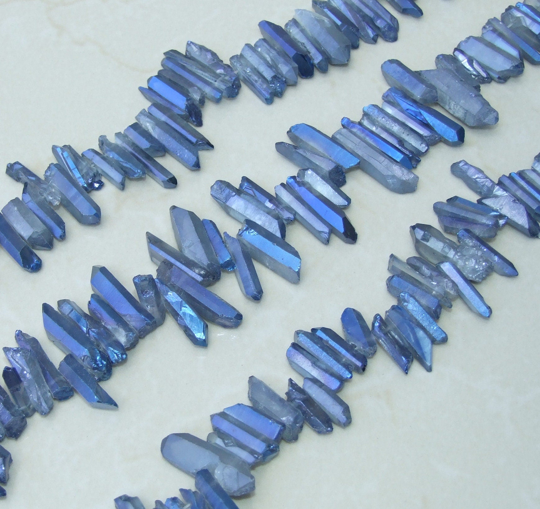 Clear Sky Blue Titanium Quartz Points, Quartz Crystal, Crystal Points, Raw Crystal Quartz, Random Length, Gemstones Beads - 15mm - 30mm - EDGBeadsandGems