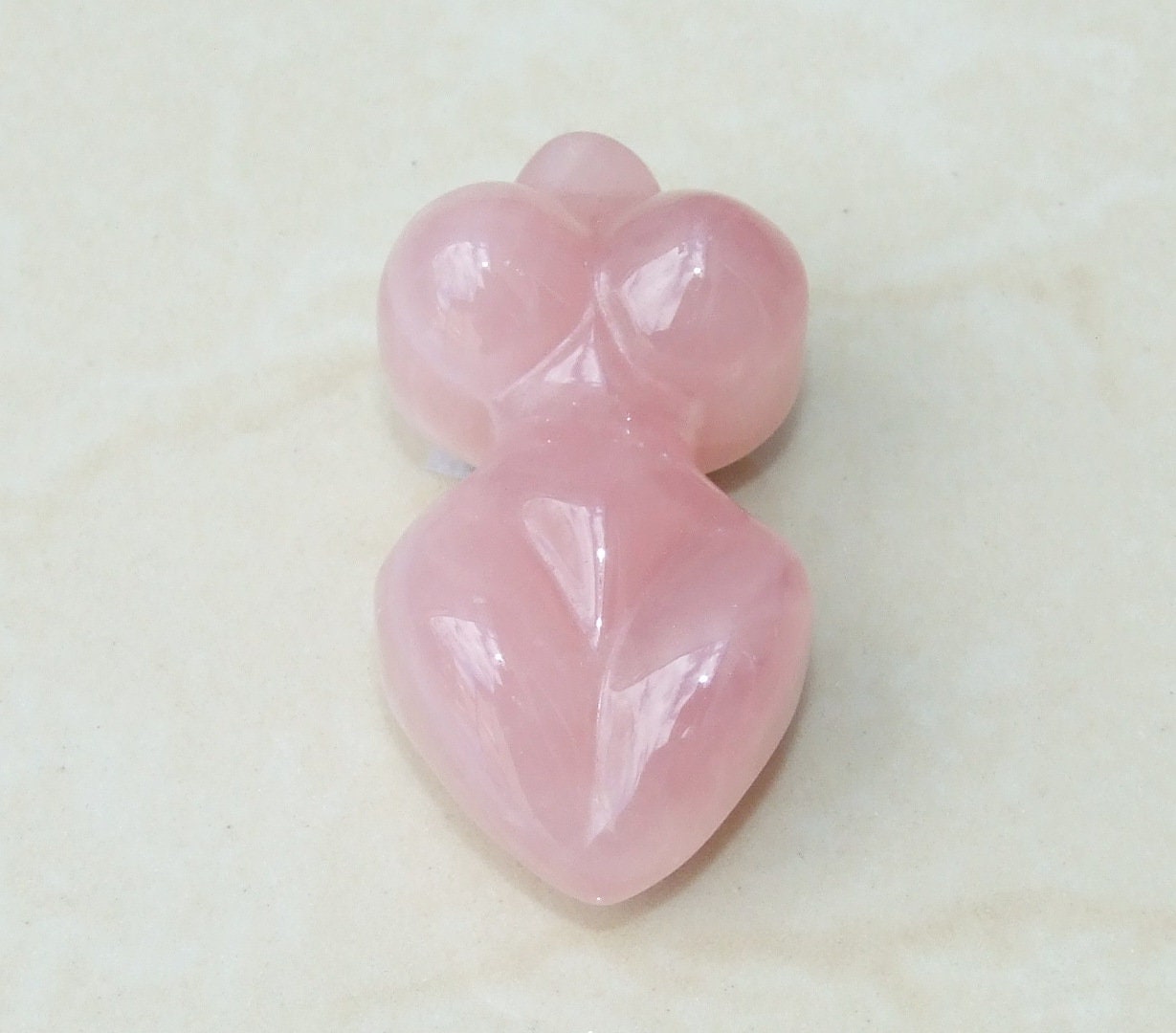 Goddess Pendant, Natural Rose Quartz Pendants, Carved Pendant, Gemstone Pendant, Fertility Goddess, Jewelry Pendant, 25mm x 50mm - EDGBeadsandGems