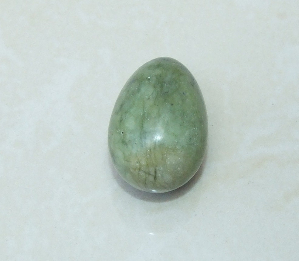 Green Jade Easter Egg Pendant, Natural Green Jade Pendants, Carved Pendant, Gemstone Pendant, Jewelry Pendant, Fertility Egg, 25mm x 40mm - EDGBeadsandGems