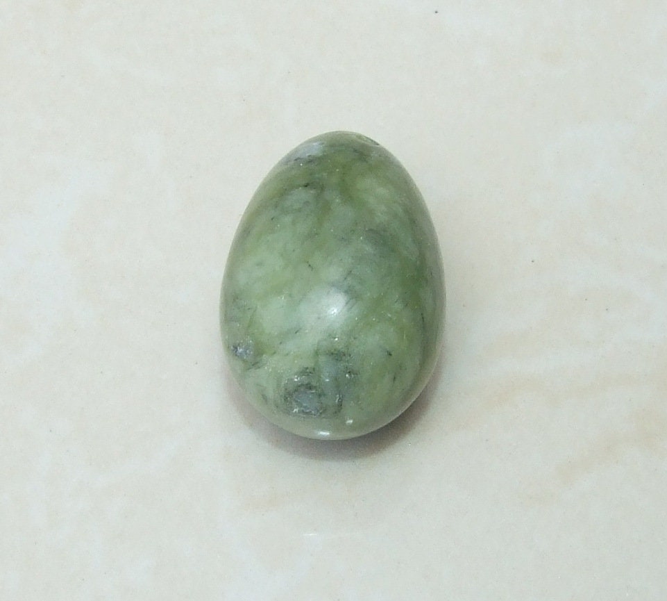 Green Jade Easter Egg Pendant, Natural Green Jade Pendants, Carved Pendant, Gemstone Pendant, Jewelry Pendant, Fertility Egg, 25mm x 40mm - EDGBeadsandGems