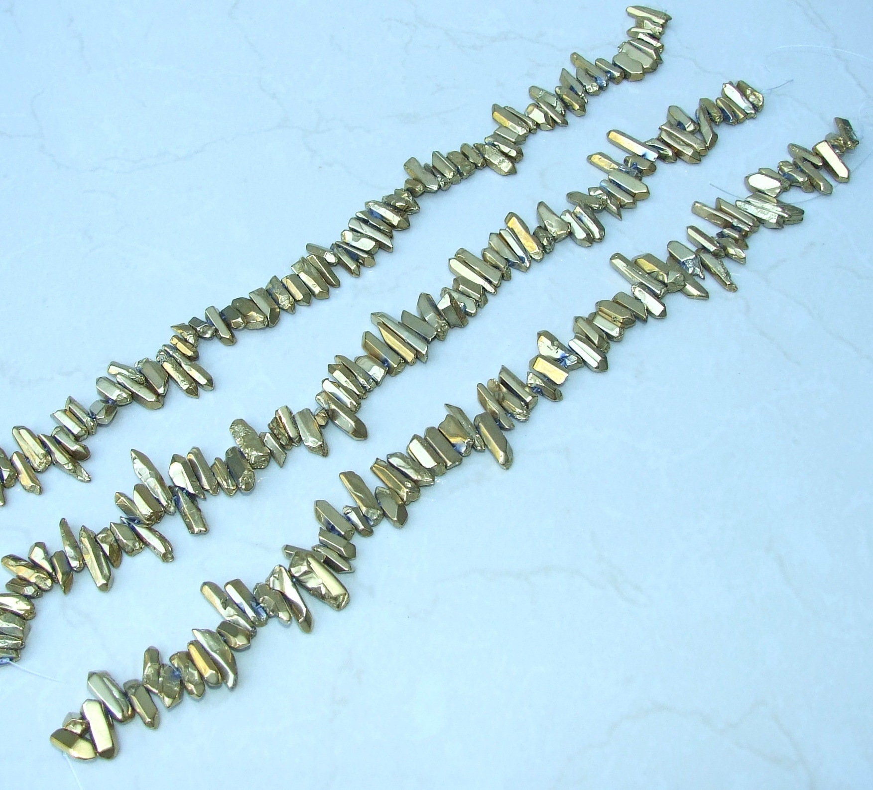 Polished Gold Titanium Quartz Cluster Point, Random Quartz Point Strand, Quartz Points Drilled, Quartz Crystals Points Strand Beads, 15-30mm - EDGBeadsandGems