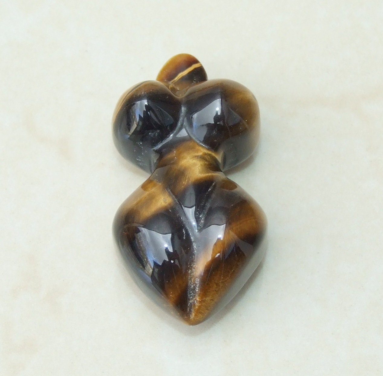 Goddess Pendant, Natural Tiger Eye Pendants, Carved Pendant, Gemstone Pendant, Fertility Goddess, Jewelry Pendant, 25mm x 50mm - EDGBeadsandGems