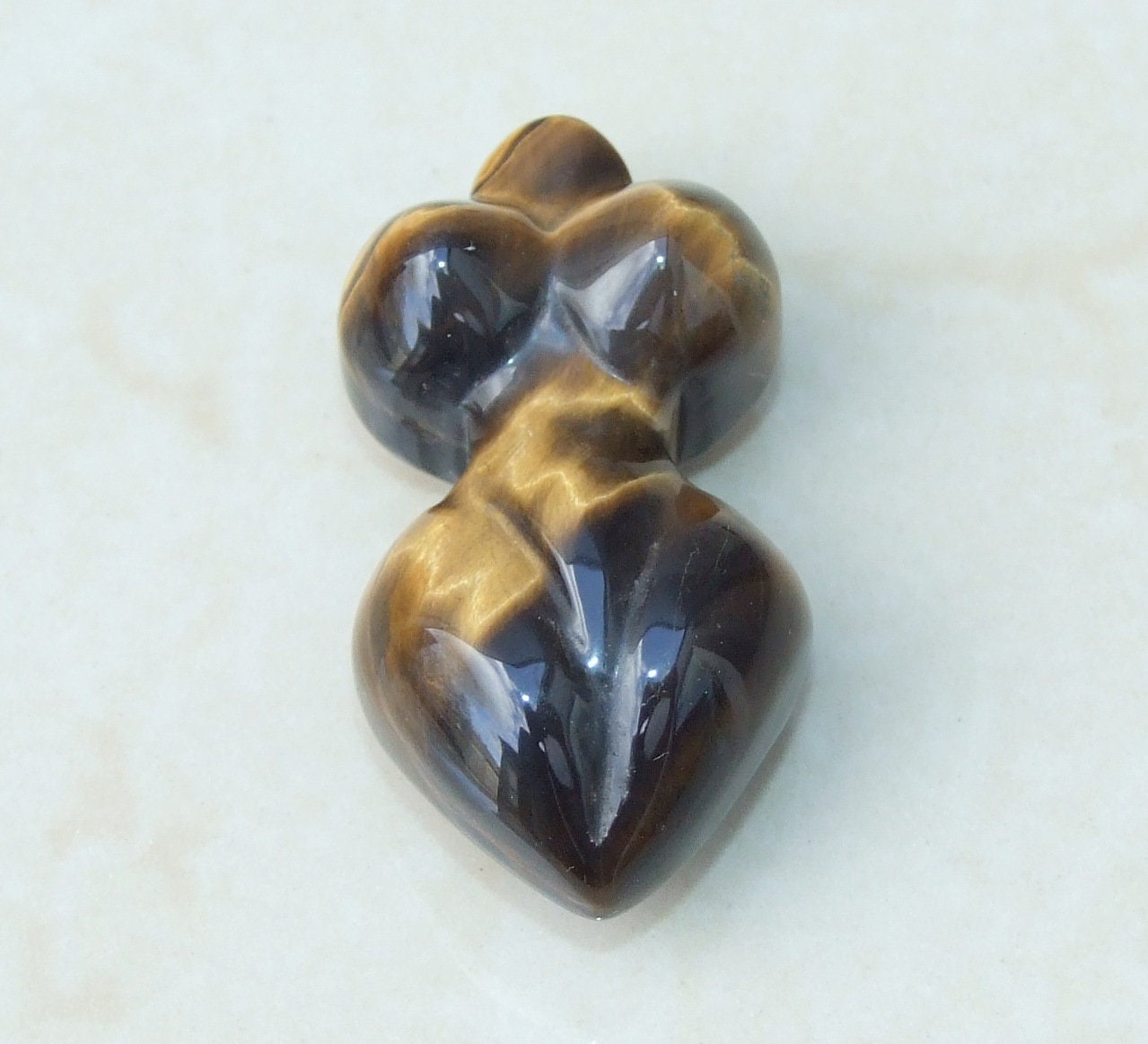 Goddess Pendant, Natural Tiger Eye Pendants, Carved Pendant, Gemstone Pendant, Fertility Goddess, Jewelry Pendant, 25mm x 50mm - EDGBeadsandGems