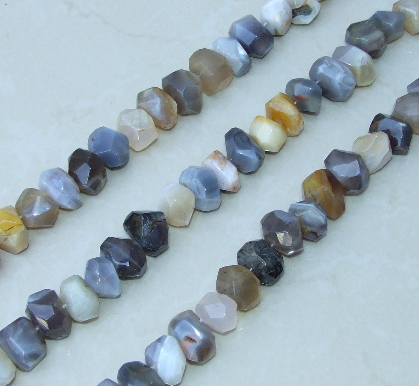 Botswana Agate Faceted Nugget, Gemstone Beads, Polished Botswana Agate, Botswana Agate Bead, Half Strand, Cross Drilled, 15mm x 15mm x 20mm - EDGBeadsandGems