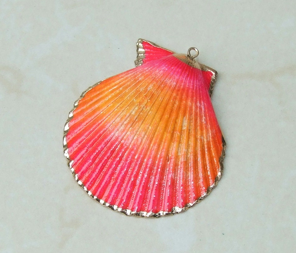 Hand Painted Scallop Shell Pendant, Gold Edge Loop, Natural Seashell, Sea Shell, Shell Necklace, Beach Jewelry, Ocean Seashell, 35-60mm 05N - EDGBeadsandGems