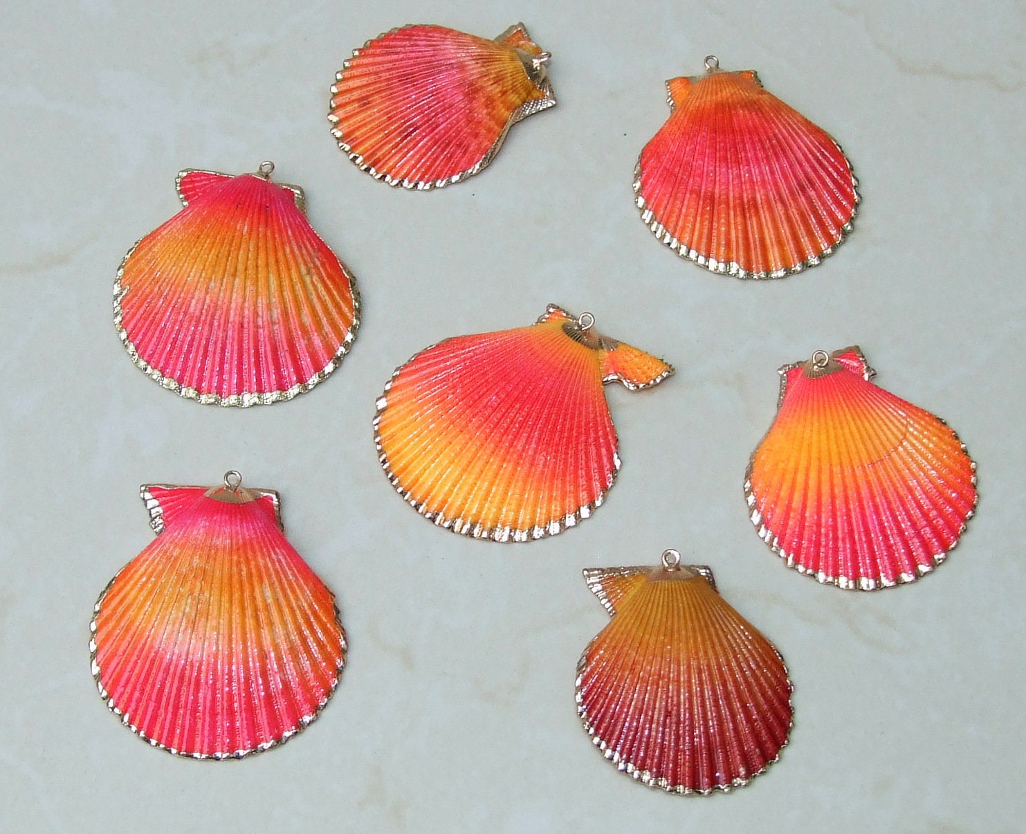 Hand Color Washed Scallop Shell Pendant, Gold Edge Loop, Natural Seashell, Sea Shell, Shell Necklace, Beach Jewelry, Ocean Seashell, 35-60mm 05N - EDGBeadsandGems