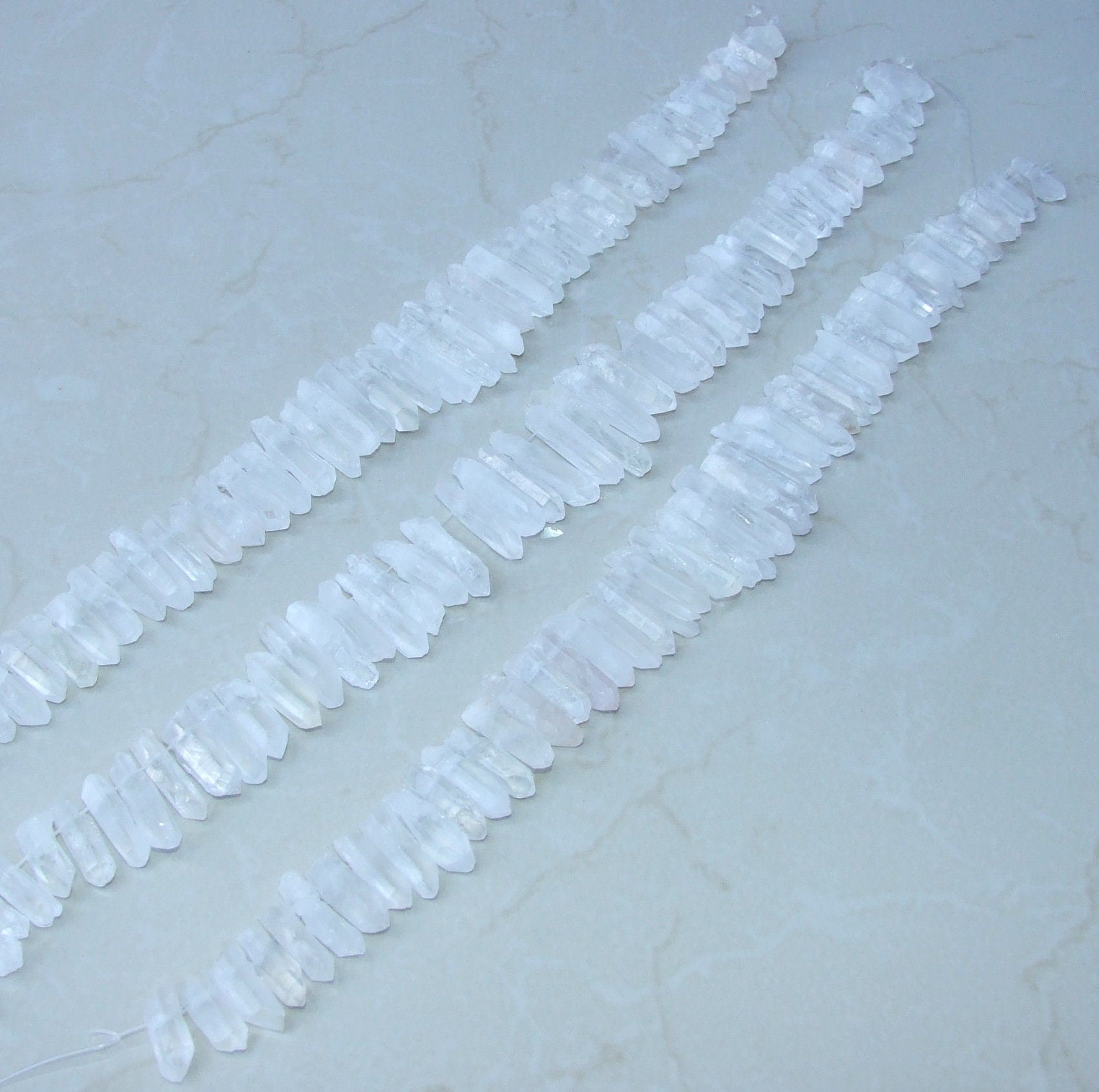 Clear Quartz Points, Crystals Points, Raw Rough Natural Quartz, Graduated, Gemstone Beads, Quartz Jewelry, Full Strand - 20mm - 40+mm - EDGBeadsandGems