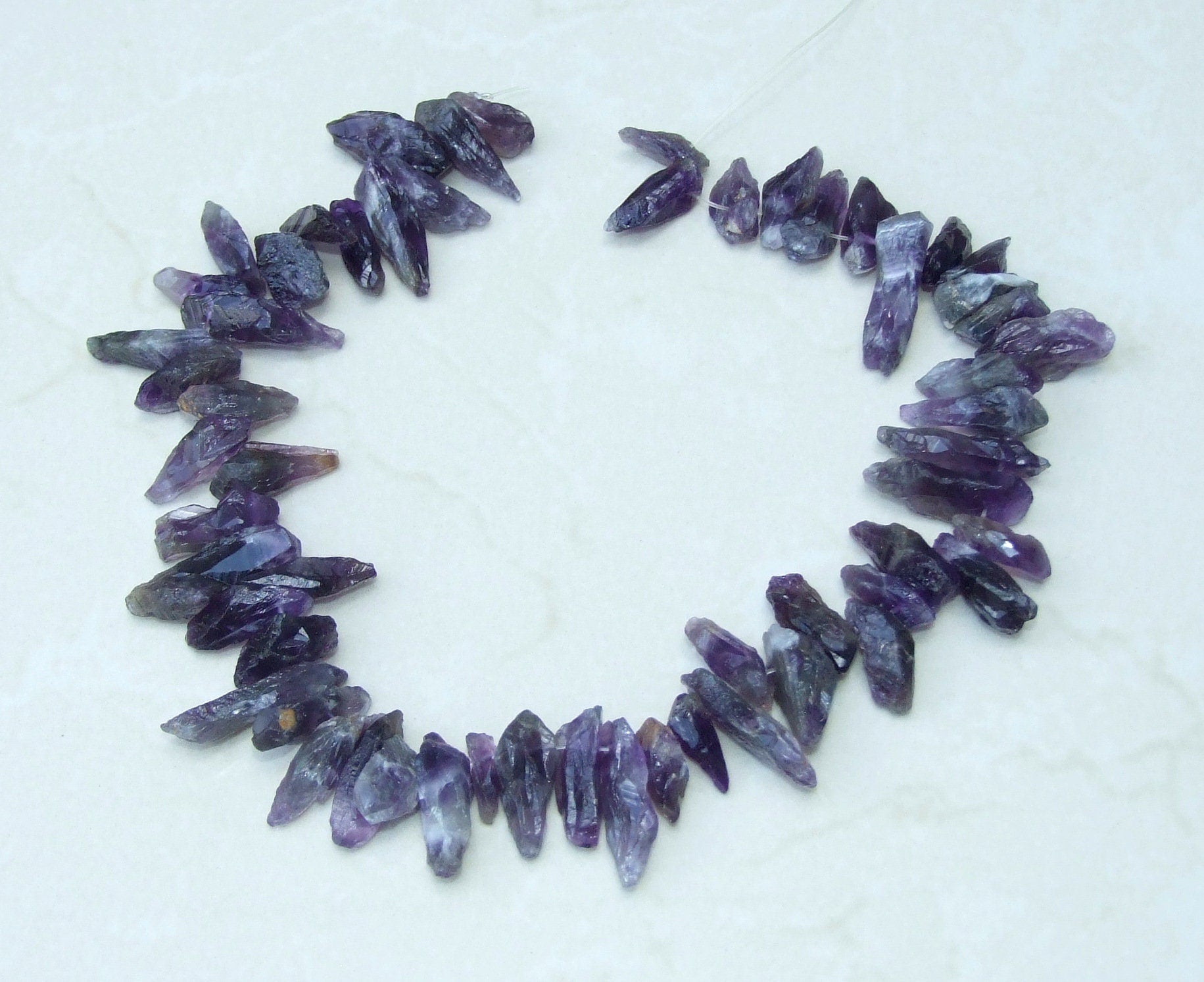 Small Raw Amethyst Quartz Points, Deep Purple Quartz Amethyst Beads, Gemstone Beads, Gemstone Pendants, Jewelry Stones, Half Strand, 20-30mm - EDGBeadsandGems
