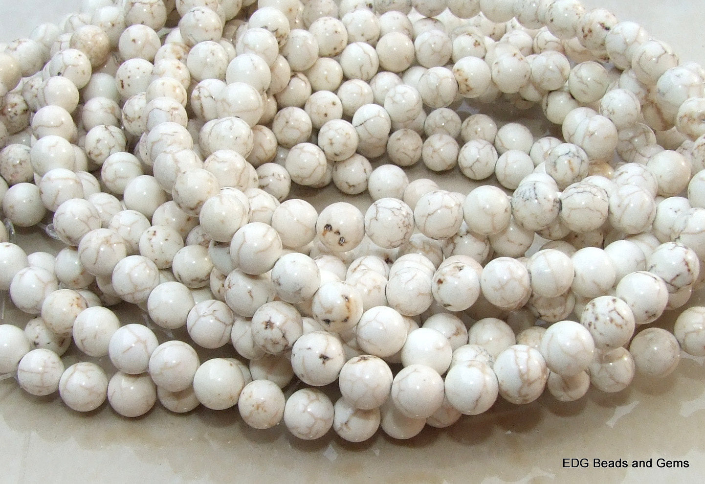 Natural White Magnesite - 8mm - Round Beads - Gemstone Beads - Jewelry Beads - White -15 inch Strand