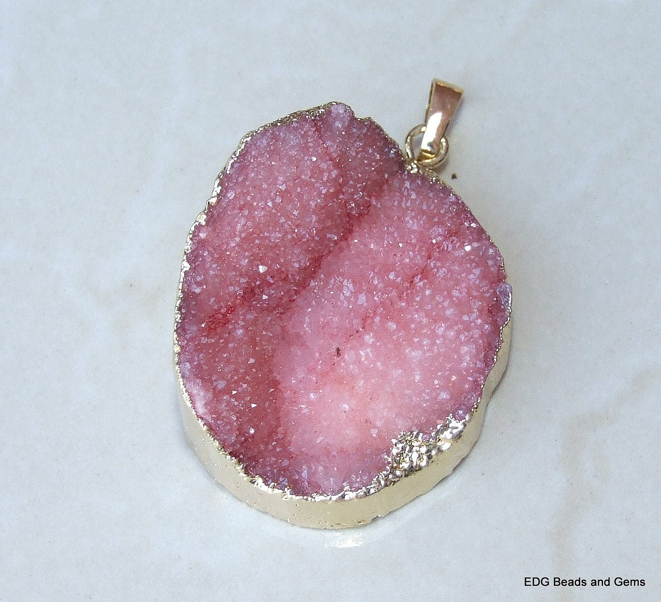 ON SALE Red Agate Quartz Druzy Pendant, Quartz Druzy Pendant - Geode - Gold Edge - 32mm x 40mm - 5961 - EDGBeadsandGems