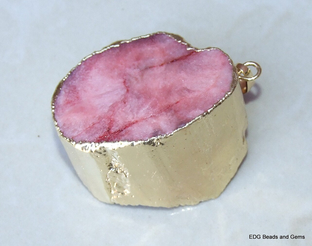 ON SALE Red Agate Quartz Druzy Pendant, Quartz Druzy Pendant - Geode - Gold Edge - 32mm x 40mm - 5961 - EDGBeadsandGems