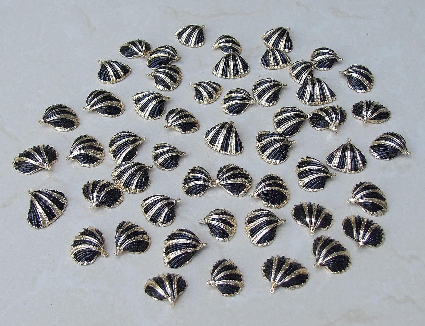 Black Gold Seashell, Natural Sea Shell Pendant, Clam Shell, Bead Pendant, Gold Plated, Ocean, Beach, Summer, BOHO, 20mm to 25mm, 09-A - EDGBeadsandGems
