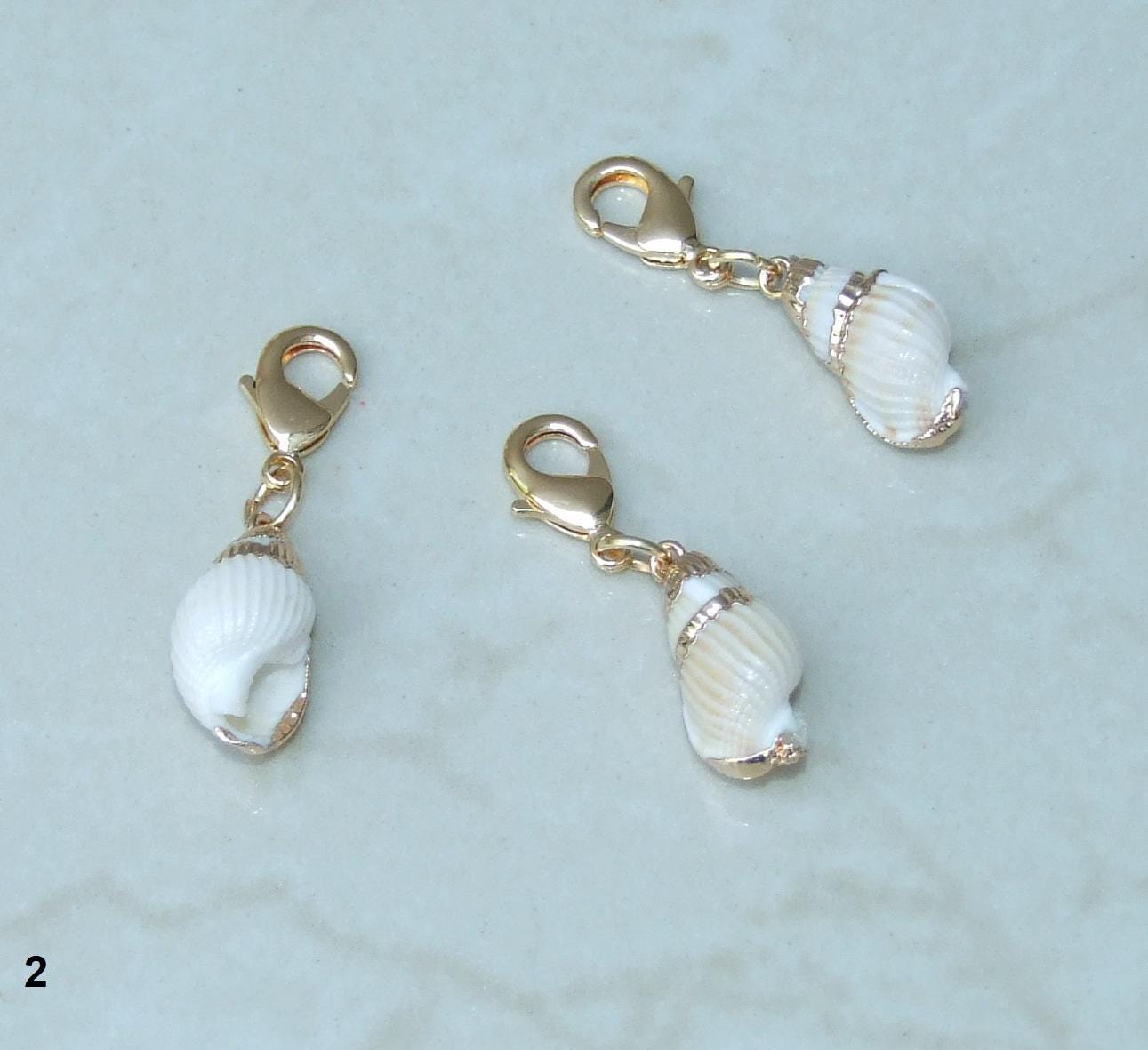 Pair Small Natural Gold Edge Seashell Pendants, Spiral Shell Bead, Seashell Pendant, Ocean Shell Jewelry, Conch Shell, 20-25mm, 09-23 - EDGBeadsandGems