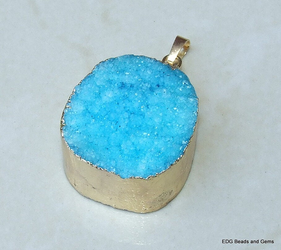 ON SALE Blue Agate Quartz Druzy Pendant, Quartz Druzy Pendant - Geode - Gold Plated Edge and Bail - 28mm x 35mm - 8611 - EDGBeadsandGems