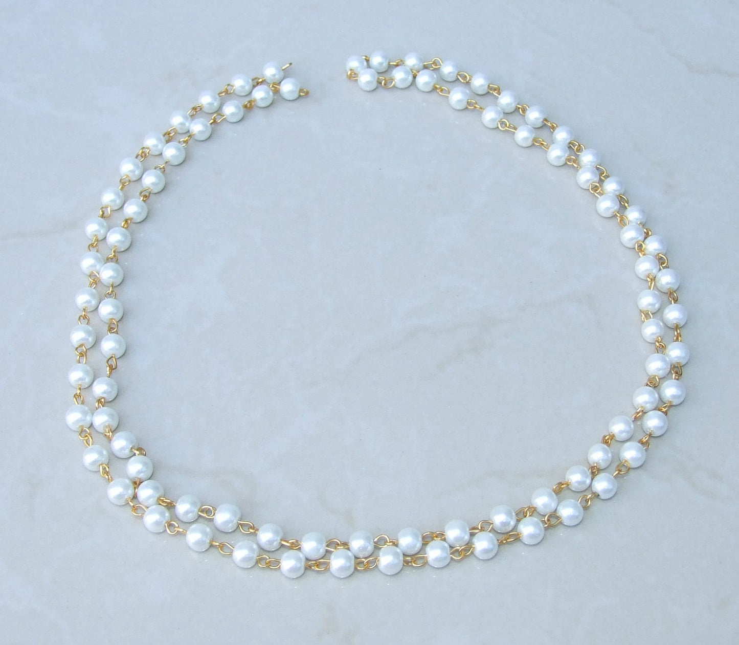 White Pearl Rosary Chain, 1 Meter, Bulk Chain, Round Glass Beads, Beaded Chain, Body Chain, Gold Chain, Necklace Chain, Belly Chain, 6mm, 02