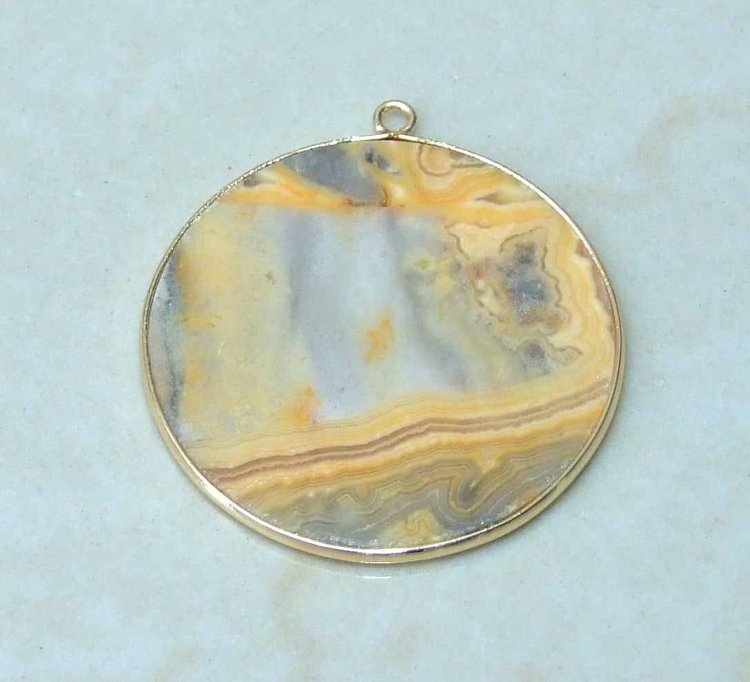 Crazy Lace Agate Pendant, Gemstone Pendant, Mexican Agate, Thin Agate Slice, Polished Agate, Round, Gold Bezel, Jewelry Stones, 30mm