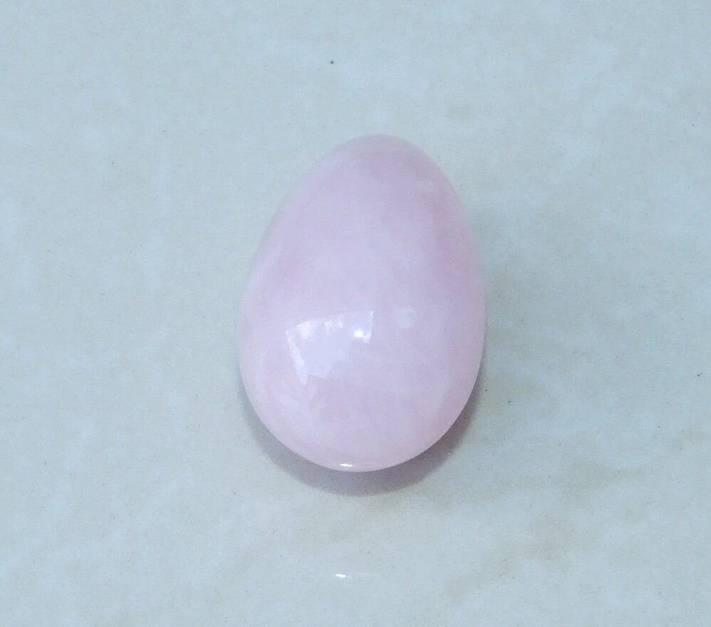 Rose Quartz Easter Egg Pendant, Natural Rose Quartz Pendants, Carved Pendant, Gemstone Pendant, Jewelry Pendant, Fertility Egg, 25mm x 40mm