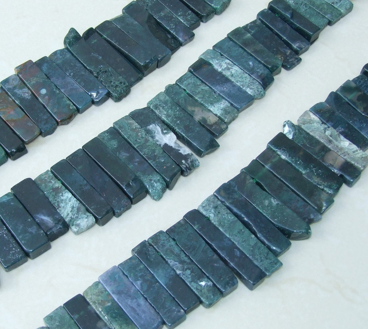 Moss Agate Slab Slice Stick Teeth, Graduated, Gemstone Beads, Polished, Gemstone Pendant, Loose Jewelry Stone, Half Strand - 25mm - 50mm