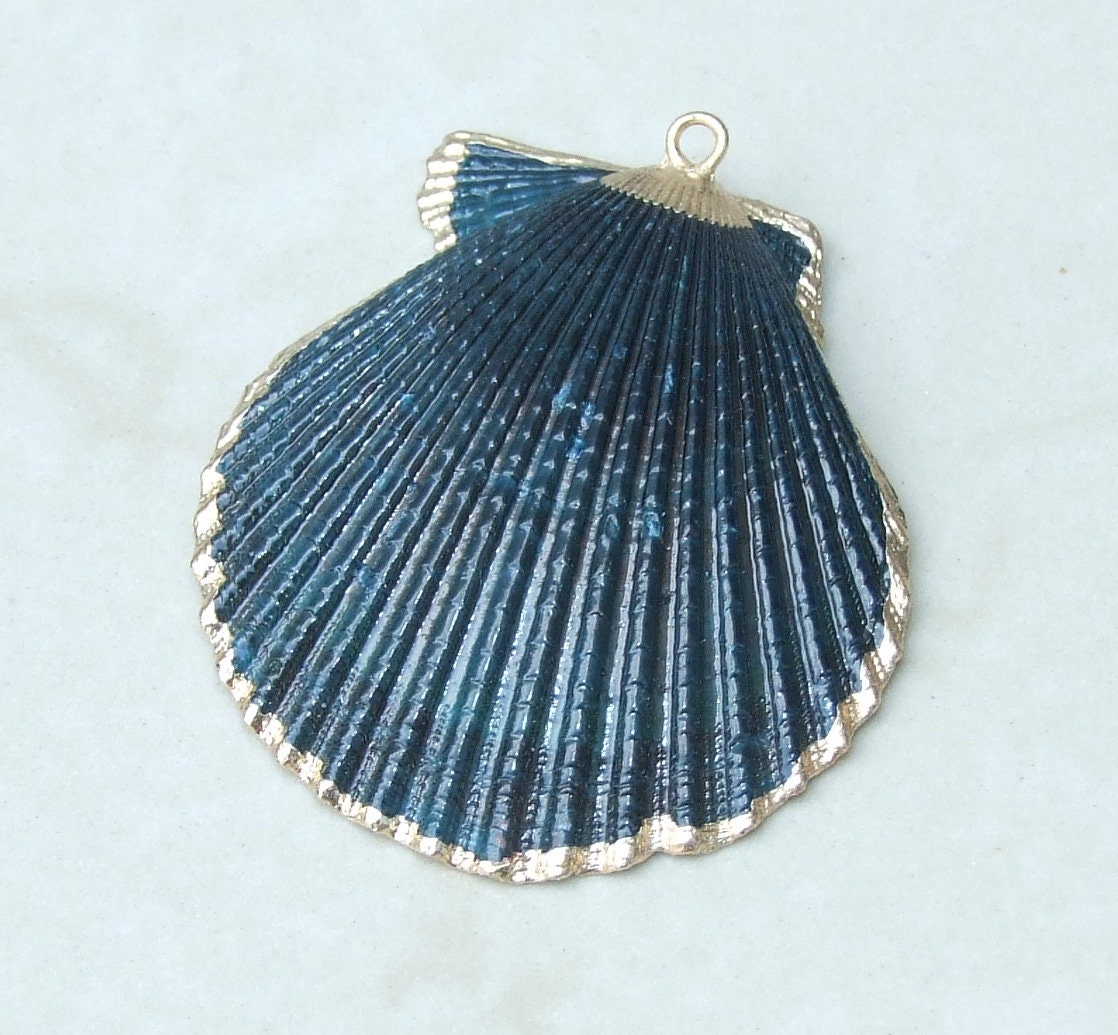 Hand Painted Scallop Shell Pendant, Gold Edge Loop, Natural Seashell, Seashell Necklace, Beach Jewelry, Ocean Seashell, 45mm, 55mm 05B
