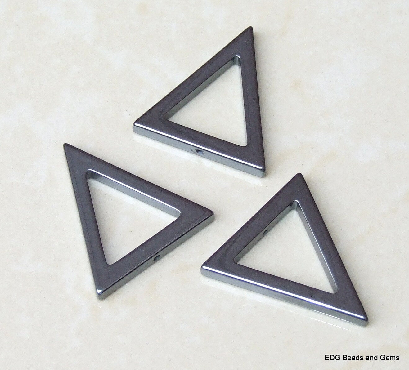Hematite Triangle Pendant, Hematite Beads, Hematite Necklace, Gemstone Pendant, Hematite Stone, Hematite Bracelet, Three Triangles, 32mm